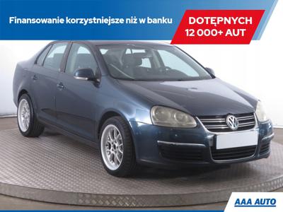 Volkswagen Jetta V 1.9 TDI 105KM 2005