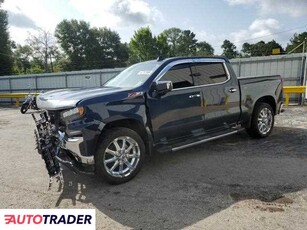 Chevrolet Silverado 5.0 benzyna 2019r. (LUFKIN)