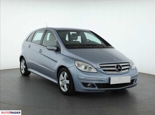 Mercedes B-klasa 2.0 138 KM 2007r. (Piaseczno)