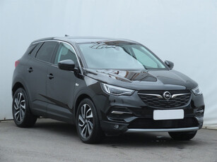 Opel Grandland 2020 Plug