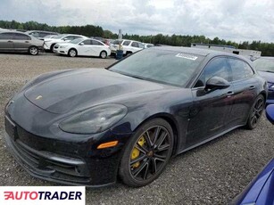 Porsche Panamera 2.0 benzyna 2018r. (COOKSTOWN)