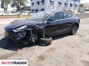 Tesla Model 3 benzyna 2018r. (ANTHONY)