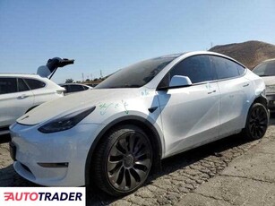 Tesla Model Y benzyna 2021r. (COLTON)