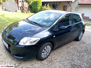 Toyota Auris 1.4 benzyna 97 KM 2007r.