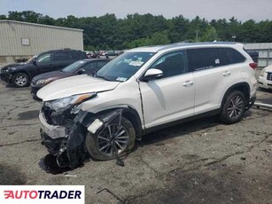 Toyota Highlander 3.0 benzyna 2019r. (EXETER)