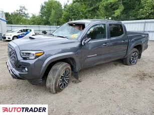 Toyota Tacoma 3.0 benzyna 2023r. (LYMAN)