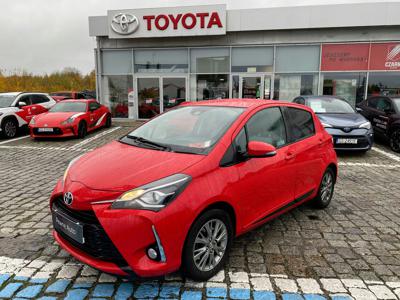 Toyota Yaris III Hatchback 5d Facelifting 2017 1.5 Dual VVT-iE 111KM 2017