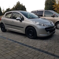 Peugeot 207 , 1.4 benzyna, 5 drzwiowy