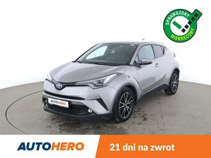 Toyota C-HR hybryda automat kamera navi ACC grzane fotele półskóra Bluetooth LED