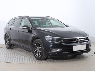 Volkswagen Passat B8 , Salon Polska, 1. Właściciel, VAT 23%, Navi, Klimatronic,