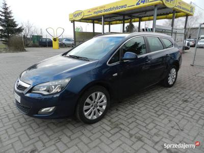 Opel Astra J Klima Navi Zarejestrowana