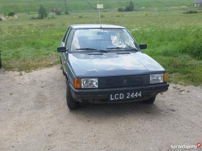 Renault 9 klasyk zamiana OC na rok