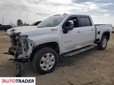 Chevrolet Silverado 6.0 diesel 2021r. (FRESNO)