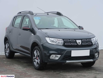 Dacia Sandero 0.9 88 KM 2019r. (Piaseczno)