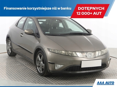 Honda Civic VIII Hatchback 3d 1.8 i-VTEC 140KM 2007