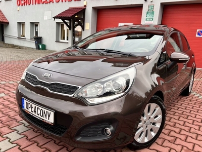 Kia Rio III Hatchback 3d 1.4 DOHC CVVT 109KM 2012