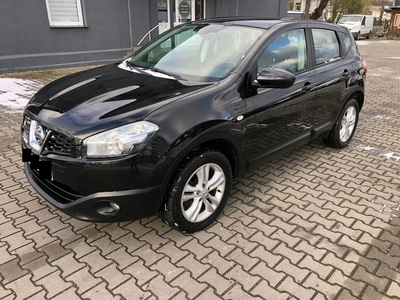 Nissan Qashqai I Crossover Facelifting 1.6 117KM 2013