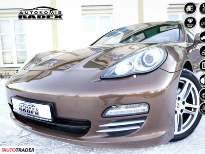 Porsche Panamera 4.8 benzyna 400 KM 2011r. (Świebodzin)