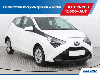 Toyota Aygo II Hatchback 3d Facelifting 1.0 VVT-i 72KM 2018