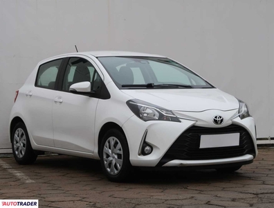 Toyota Yaris 1.5 109 KM 2017r. (Piaseczno)