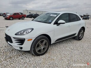 2018 PORSCHE MACAN