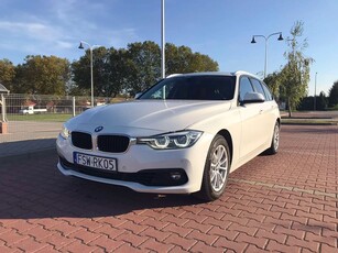 BMW Seria 3 318i Sport Line