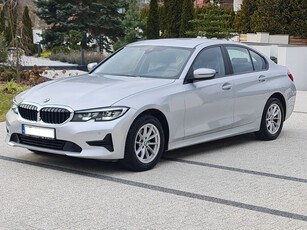 BMW Seria 3 320d Sport Line