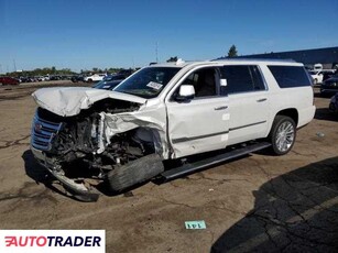 Cadillac Escalade 6.0 benzyna 2018r. (WOODHAVEN)