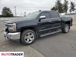 Chevrolet Silverado 5.0 benzyna 2018r. (MORAINE)