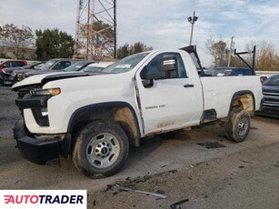 Chevrolet Silverado 6.0 benzyna 2021r. (DYER)