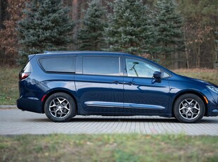 Chrysler Pacifica