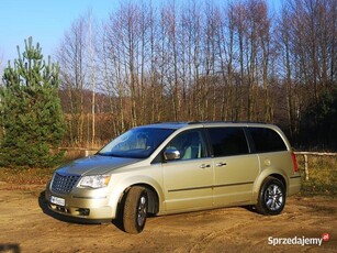 Chrysler Town and Country Limited