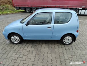 Fiat 600. 2008 r 1.1 bo stan bardzo dobry przeb 128 tyś