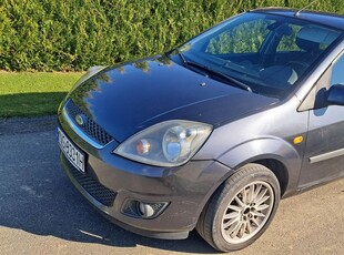 Ford Fiesta 1.6 TDCi Ghia