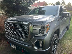 GMC Sierra