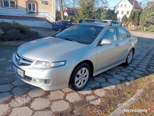 honda accord 2007r poj 2000 cm benzyna +GAZ stan b.dobry