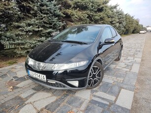 Honda Civic 2.2i-CTDi Executive