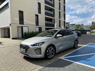 Hyundai IONIQ plug-in hybrid Platinum