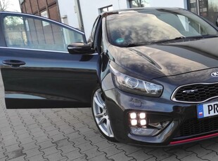 Kia Ceed 1.6 T-GDI GT-Track