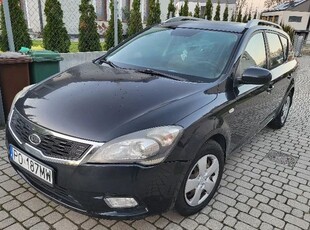 Kia Ceed Cee'd 1.6 Comfort +