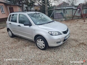 MAZDA 2 sprawna na dojazdy