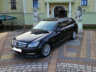 Mercedes-Benz Klasa C 250 CGI T Automatik BlueEFFICIENCY Avantgarde