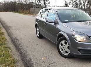 Opel Astra 1.4 benzyna / mały przebieg! 161 tys km! / 5 drzwi / ładna!