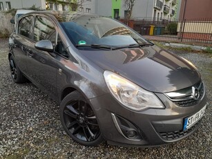 Opel Corsa 1.4 16V Satellite