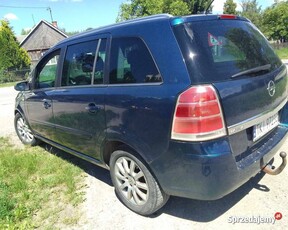 Opel Zafira B 1.8 gaz sekwecja 2007 Rok 7-osobowa