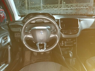 Peugeot 2008 2018 1.2 PureTech 70959km SUV