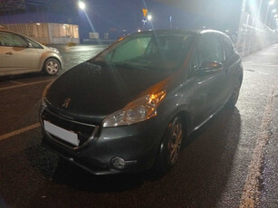 Peugeot 208 2014 1.4 HDI 121785km Hatchback