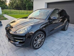 Porsche Macan Turbo PDK