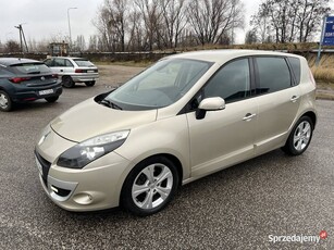 Renault Scenic 1.6 DIESEL Zarejestrowany Klimatronik Nawigacja Tempomat HAK