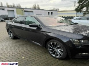 Skoda Superb 2.0 benzyna 280 KM 2016r. (Komorniki)